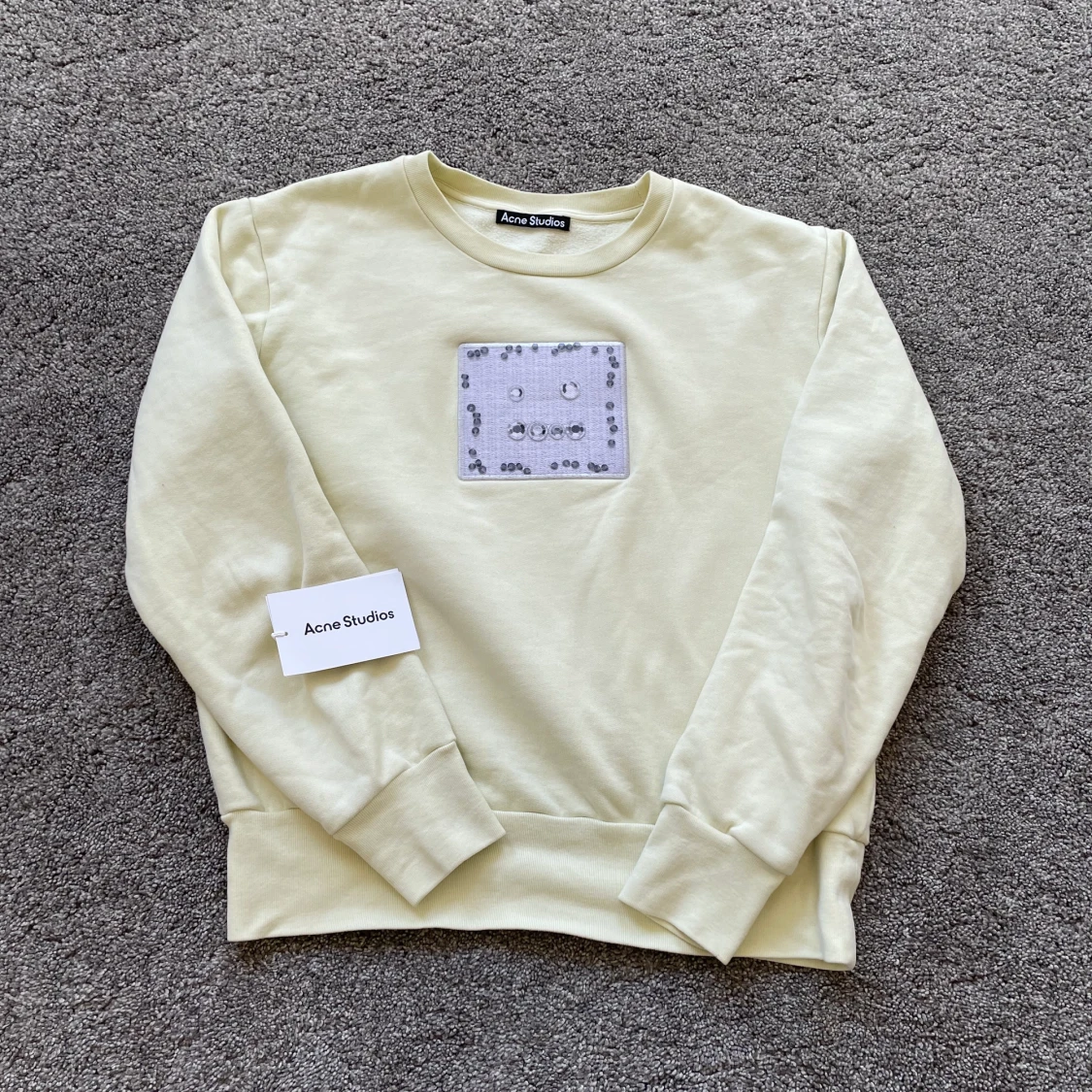 Acne Studios tröja stl L 