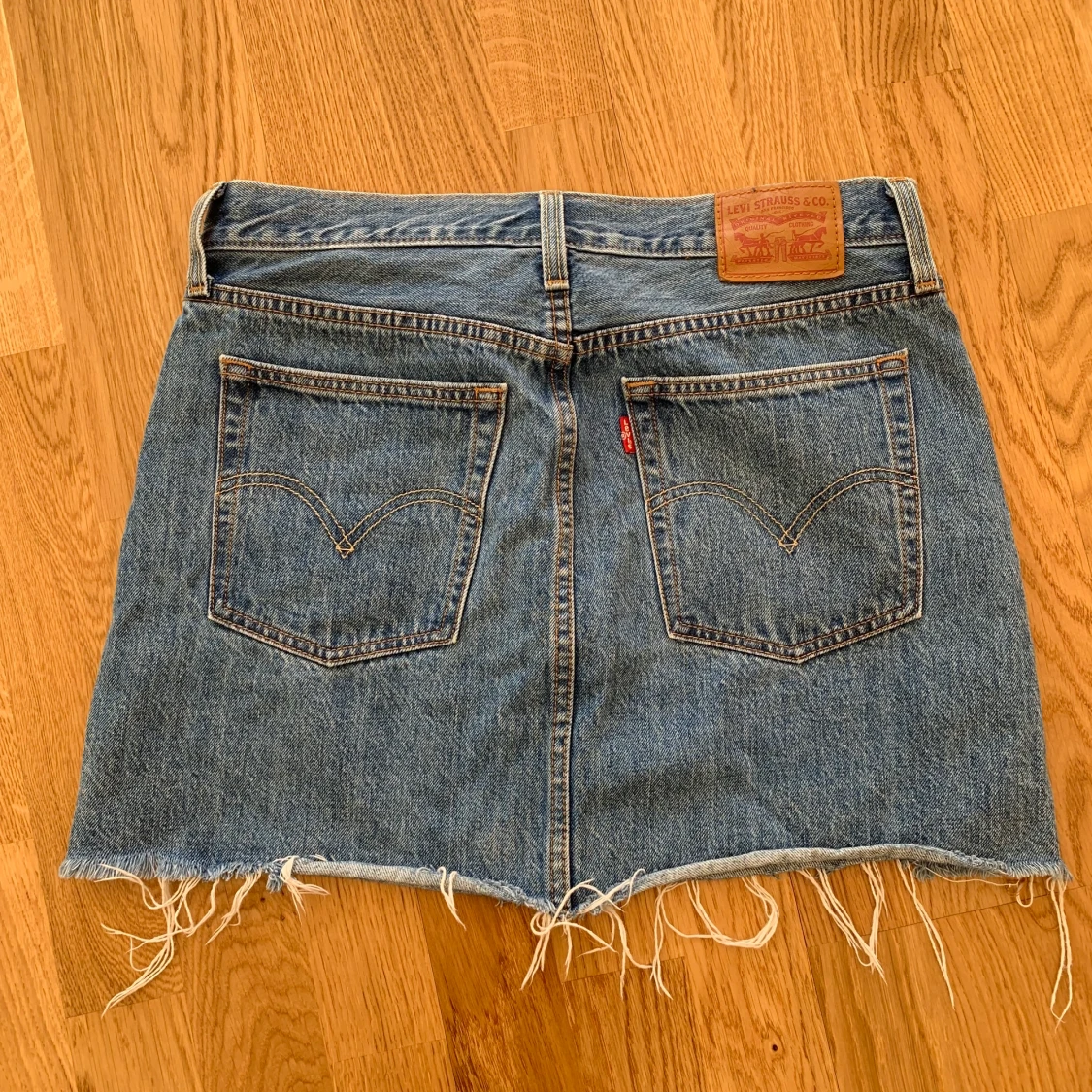Levis jeanskjol
