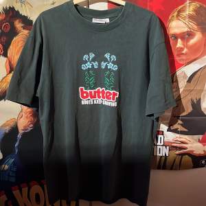 Grön butter Goods t Shirt, inget slitage eller märken 