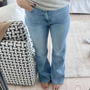 &OtherStories jeans - Super snygga jeans med snygg passform. Använda 2ggr, väldigt bra skick! 