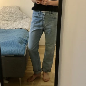 Oversize Levis jeans  - Så snygga oversize Levis jeans. Vintage och supersköna. Väldigt fint skick. 