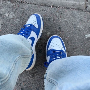 Nike Dunk High game royal - Intressekoll på mina använda dunks köpta från restocks. Nypris idag ligger på ca. 5000kr
