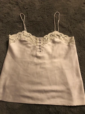 Bikbok linne - Linne från bikbok i stl XS. Passar S också 