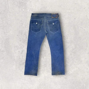 TR Faded Jeans - 00’s - Waist: 98 cm, length: 112 cm. If you are interested in the item please DM first. 