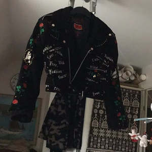 Unisex 80 tals cowboy/ girls jacka  - Pasar till allt och båda kön