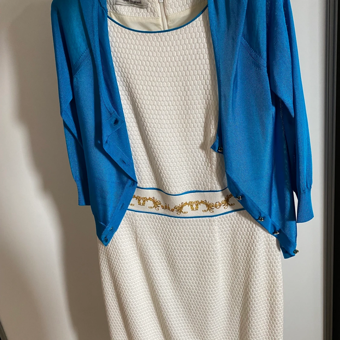 Fin klänning och kofta 