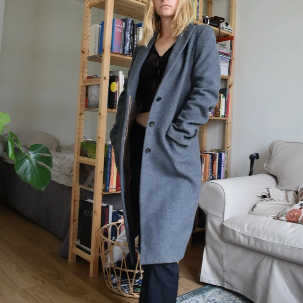 Grå kappa crocker Stockholm, köpt på vero Moda stl S. Takit.