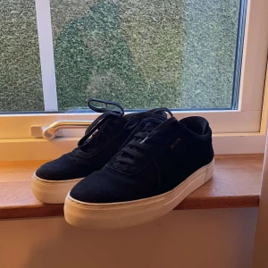 Arigato skor - Knappt använda skor Skick 8/10