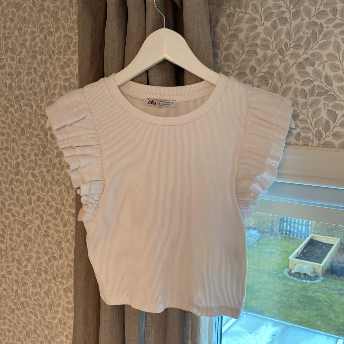 Skit snygg tröja från zara, kmr inte till användning