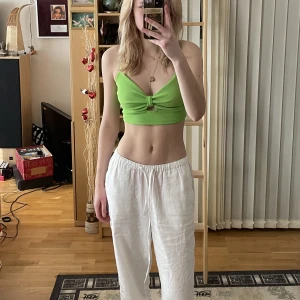 Grn topp -  grön topp från zara som aldrig används 