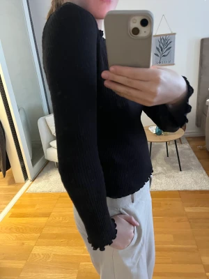 Topp - Topp från hm, köparen står för frakten 