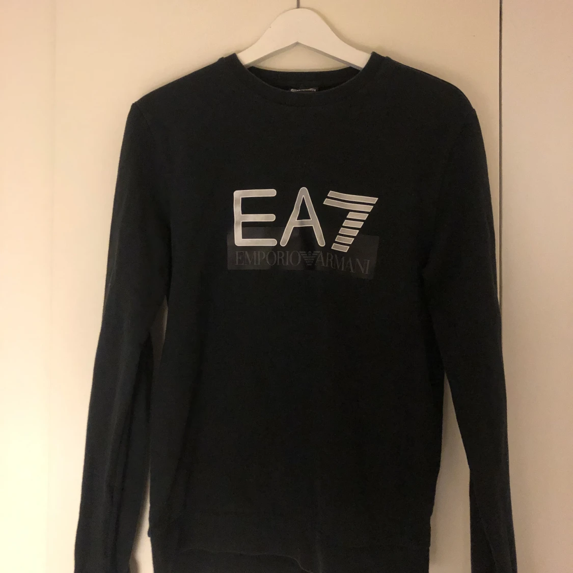 Armani EA7 tröja storlek S