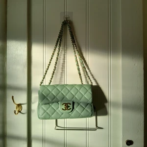 Väska - Fint skick. Postar spårbart 