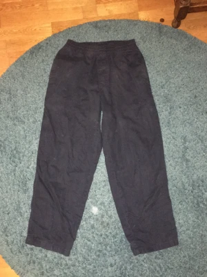 Polar Surf Pants - Tvär sköna byxor av Polar, säljer eftersom de är för små. Knappt använda. Og pris 900kr Klicka inte på ”köp nu” tack