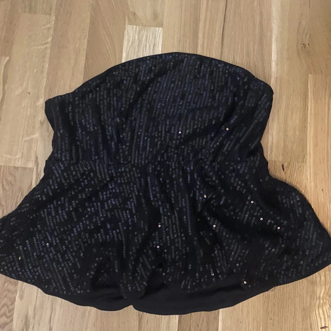 Glittrig fest topp - 90