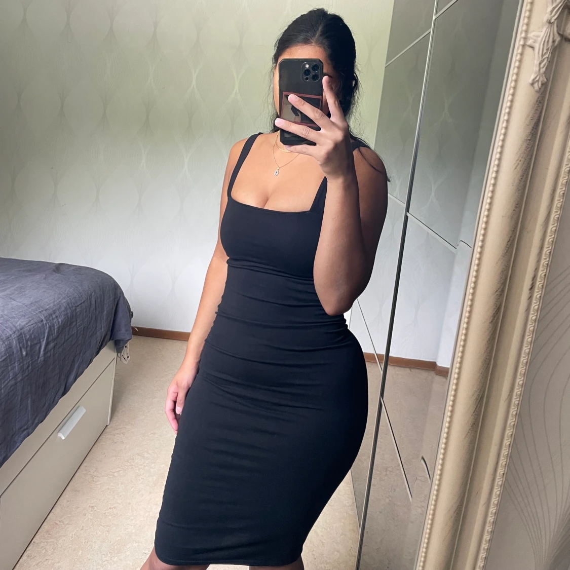 Midi klänning storlek M