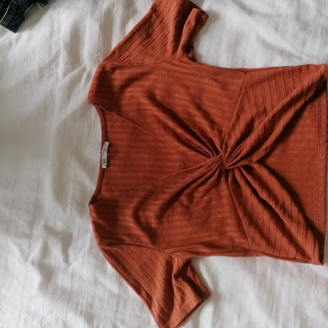 Croptop i rostfärg  - 90