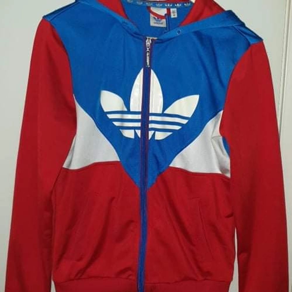 Röd Adidas, Adidas WCT jacket, adidaströja | Plick Second Hand