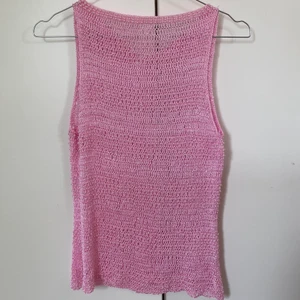 Rosa linne - Superfint finstickat linne med pärlor. Så fin modell