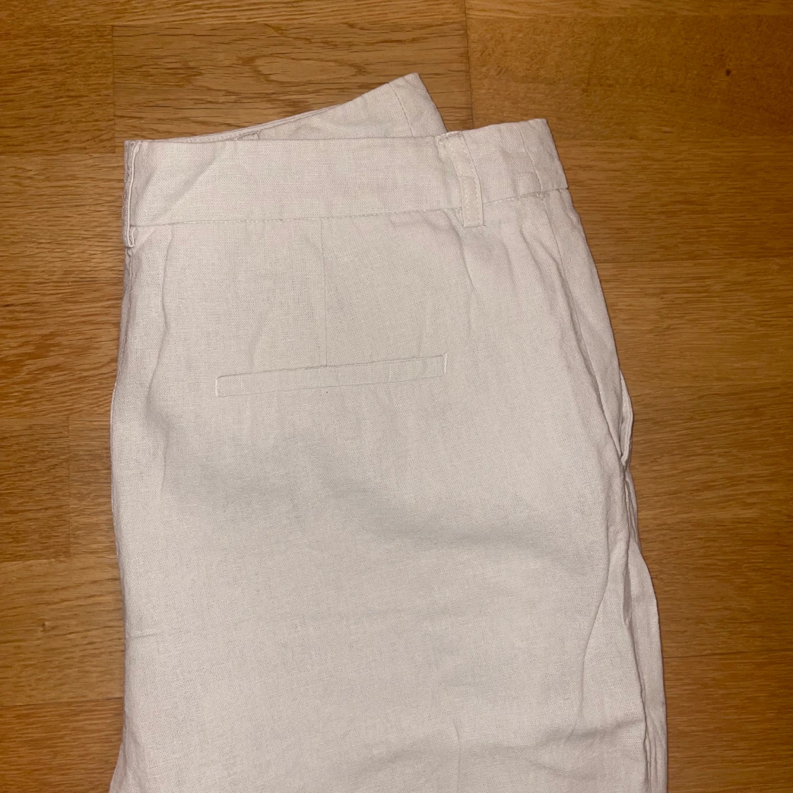 Linnebyxor från Ginatricot - 90