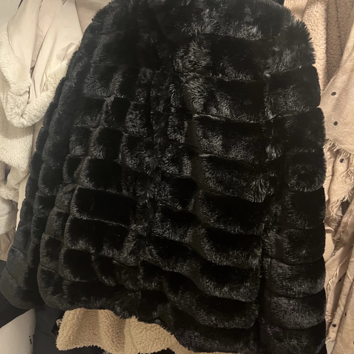 Pälsjacka från VILA 