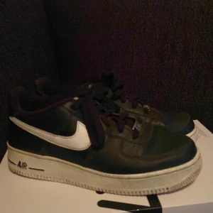 Nike air force 1 - Storlek 40 bra skick lite crease 