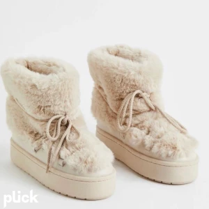 Vinterskor hm - Vill se intresset av dessa slutsålda vinterskor från hm. Aldrig använda, byter gärna mot ett par i storlek 39/40💗 (Har även i svart om någon skulle vara intresserad)💗