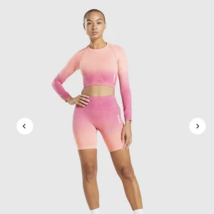 Gymshark Adapt Ombre Seamless Long Sleeve Crop Top - Orange Marl/Pink - Använt endast en gång pga att den är för liten för mig