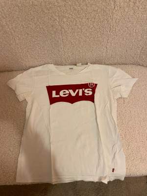 Levis t-shirt! Gott skick!