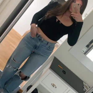 Gina jeans  - Säljer dessa super snygga boyfriend jeansen från Gina som är tall girl friendly. Jag är 1,72. Storlek 38. Frakt kostar 54 kr! 