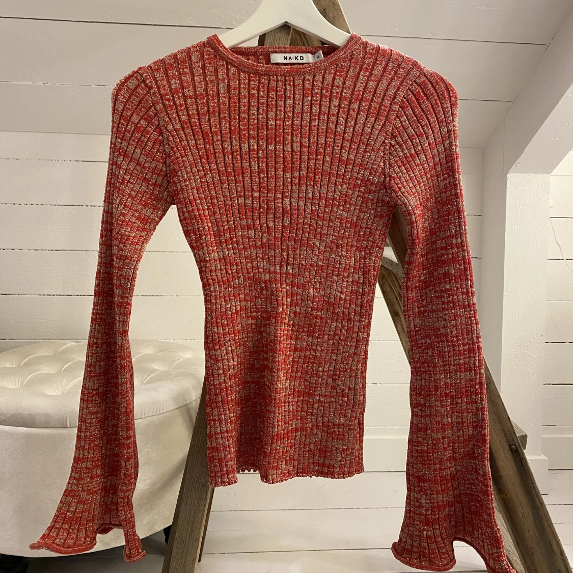 Tröja med utsvängda armar 💗