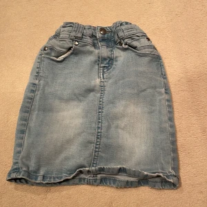 Jeanskjol - Blå jeanskjol