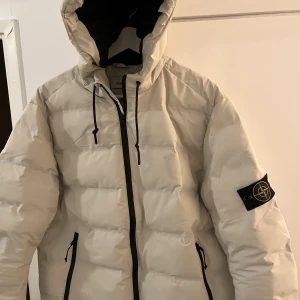 Stone island jacka  - Använd 3 ggr