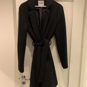 Ullkappa från ichi  - Ullkappa från ichi, knappt använd i storlek 38 