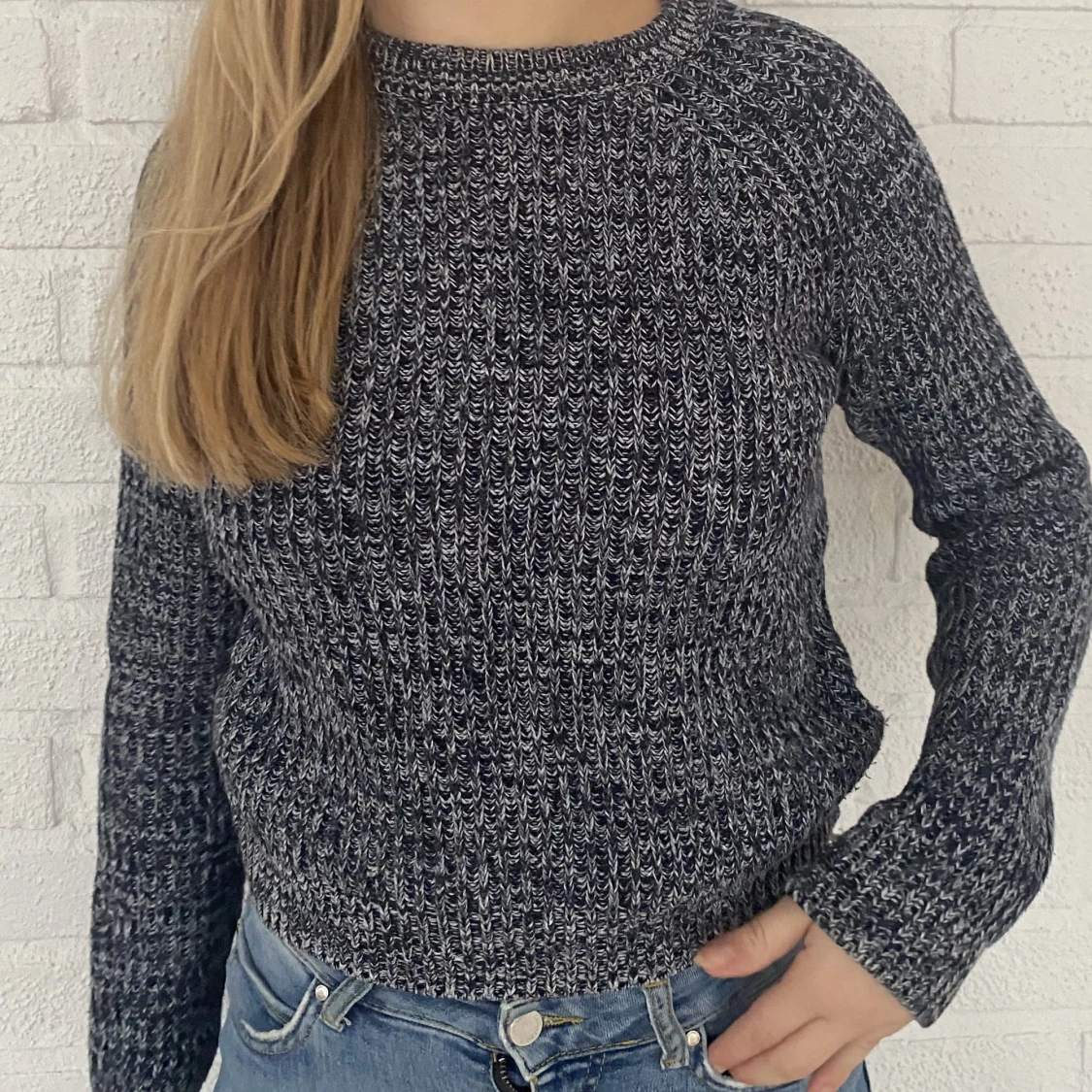 Mörkblå stickad tröja💙