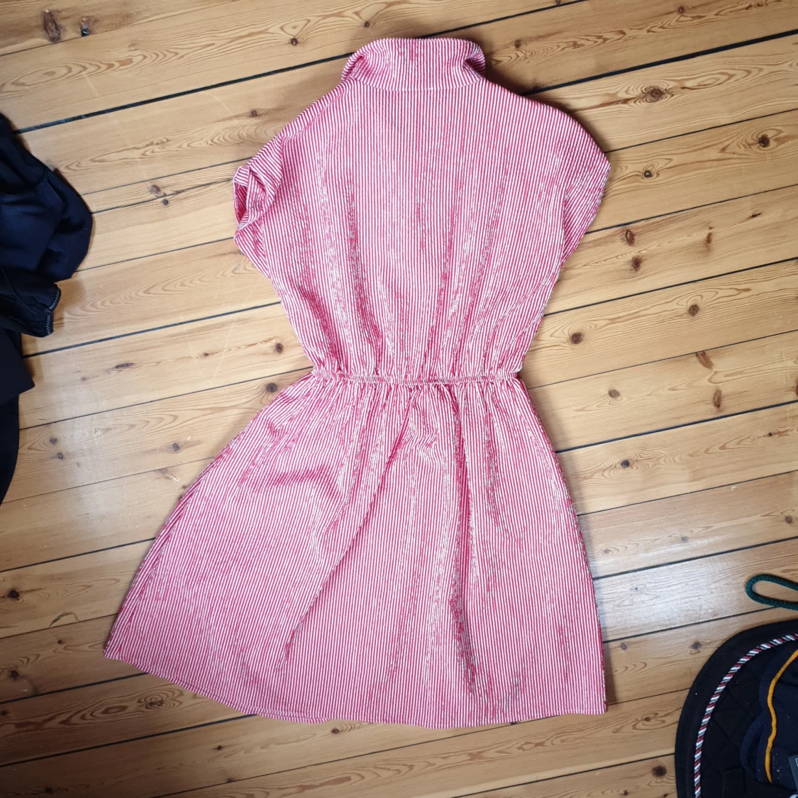 Klänning strl 146-152 - 91