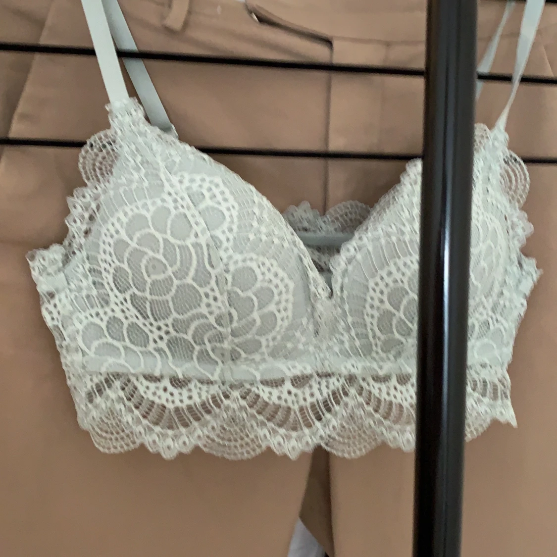 Fin ljusblå/grön bralette med push up - 90