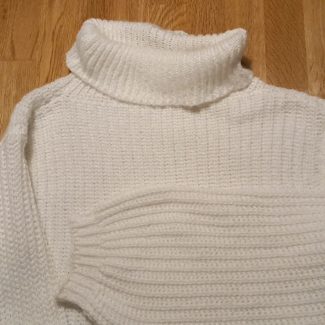 Stickad magtröla - 90