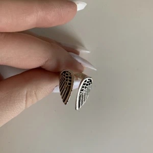 Silver ring  - 15kr+ frakt! aldrig använd 