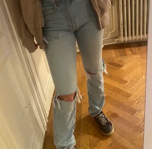 Raka jeans - Stilrena jeans ifrån zara!! Så fina nu till sommar/vår