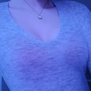 V-neck - Vintage grå v-neck tröja