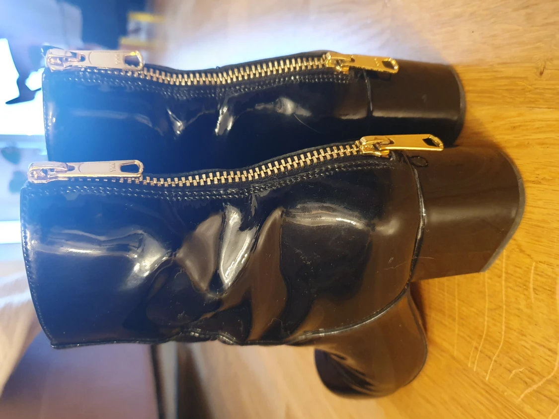 & other stories lackskor - 90