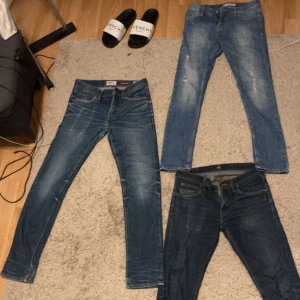 Jeans  - Lee, Just junkies, crocker authentic jeans. Allt för 1200kr Slim/regular fit  Storlek 29/32 på alla   