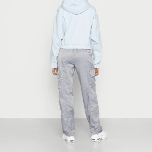 Cargo pants Jordan  - Skitsnygga grå Cargo pants Jordan strl. S. Beställda på Zalando💙 Aldrig använda med prislapp kvar, nypris 979kr!
