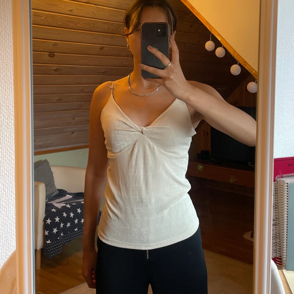 Ljus beige topp - 90