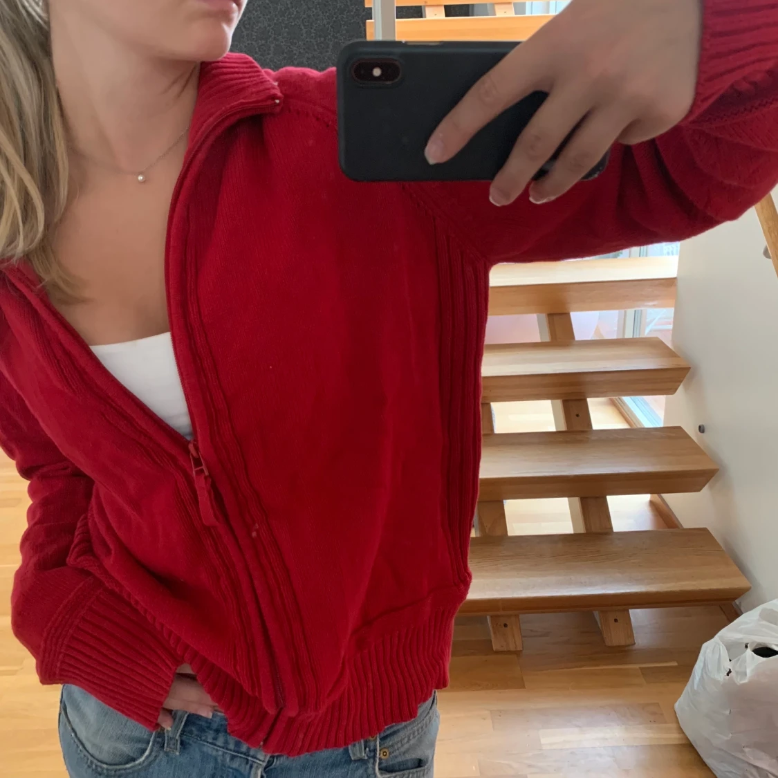 Röd zipup tröja - 91
