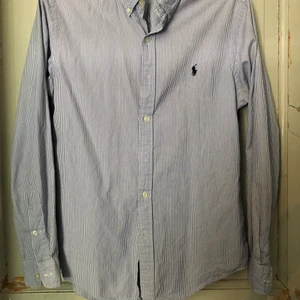 Ralph lauren skjorta - Fint skick Strl m slim fit