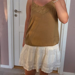 Zara kjol - Jätte skön vit zara kjol 