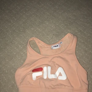 Filaträningstopp - Filaträningstopp storlek Xs jag säljer denna för 30kr plus frakt⭐️