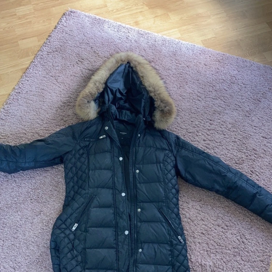 Rock and blue jacka  - 90